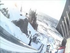 Прыжок с самого высокого лыжного трамплина в мире