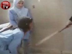 В сирийских школах учителя избивают детей