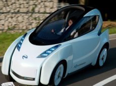Nissan Land Glider — гибрид автомобиля и мотоцикла с самолётным штурвалом