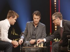 Билл Гейтс проиграл шахматную партию чемпиону мира за 11 секунд
