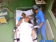 Врач избил пациента после операции