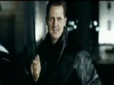 Михаэль Шумахер призывает соблюдать ПДД