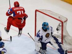 Сборная России по хоккею обыграла команду Казахстана 4:1