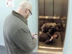 "Убийство" в лифте