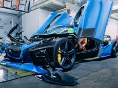 Гиперкар за 2 млн долларов разбили на краш-тесте