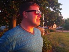 Мужчина с дальтонизмом впервые увидел реальный закат