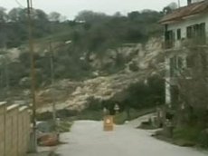 Огромный оползень в Италии удалось заснять на видео