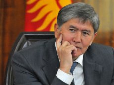 Клип на песню президента Киргизии о судьбе стал хитом Интернета