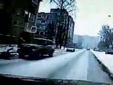 ДТП с ребенком на пешеходном переходе в городе Конаково снял видеорегистратор