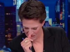 Ведущая расплакалась в прямом эфире из-за Трампа