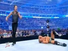 Микки Рурк отправил профессионального рестлера в нокаут