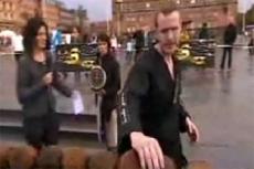 Мировой рекорд по разбиванию кокосовых орехов не удался