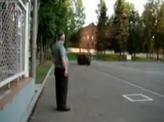 Хит Леди Гаги в исполнении военных