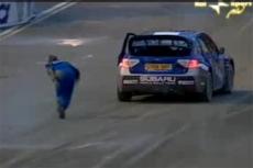 Неудачный автотрюк известного гонщика Петера Содберга