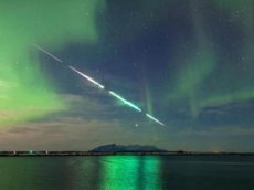 Жители Мурманска наблюдали за метеором из потока Лириды
