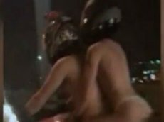 Более десятка голых байкеров проехались по Москве