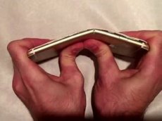 Самый большой iPad испытали на прочность