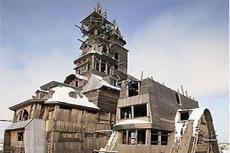 В Архангельске разрушен самый высокий деревянный частный дом в мире