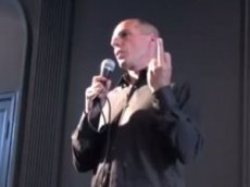 Министр финансов Греции показал брутальный жест Германии