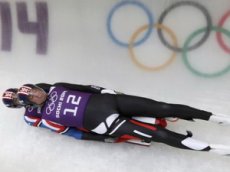 Спуск по олимпийской санно-бобслейной трассе глазами спортсмена