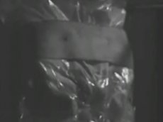 В Британии показали в действии "чудо- бронежилет",останавливающий пули