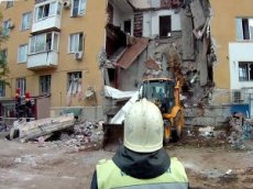 Спасательные работы на месте взрыва в Волгограде