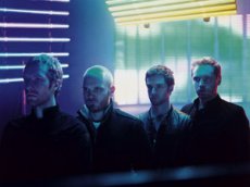 Coldplay сняли видео на песню «Magic»