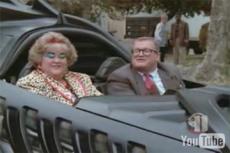 БэтМобиль из фильма "Бэтмен Навсегда" продан за   000