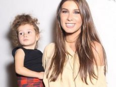 2-летняя дочь Кети Топурии вышла на подиум