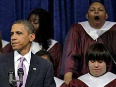 Школьник уснул во время речи Барака Обамы