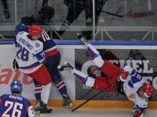 Хоккеиста Шалунова дисквалифицировали после матча со словаками