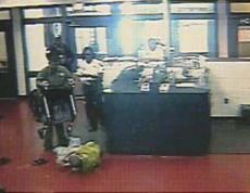 Скандальное видео: работники тюрьмы избили инвалида