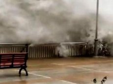 Тайфун «Мангхут» в Гонконге