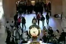 На нью-йоркском вокзале замерли 207 человек