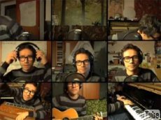 Человек-оркестр поздравляет всех с Рождеством!