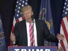 Трамп спародировал недомогание Клинтон