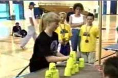 Одиннадцатилетняя девочка продемонстрировала на телешоу удивительную ловкость рук