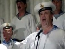 Кавер на песню Beatles исполнили … русские моряки!