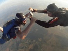 GoPro выжила после падения с 3 км и 4 лет в поле