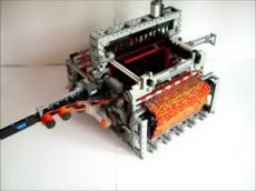 Станок, сделанный полностью из LEGO