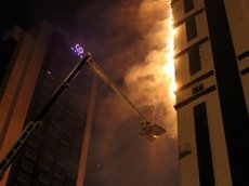 Пожар в грозненском небоскребе