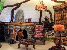 Интерьер хоббита из 2600 воздушных шариков