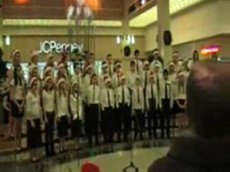 Массовое падение певцов со сцены