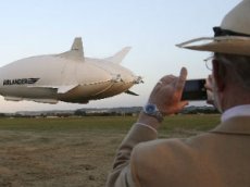 В Великобритании испытали самое большое воздушное судно в мире