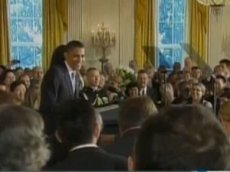 Речь Обамы нарушил утиный рингтон