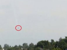 Крушение истребителя ВВС Индонезии на авиашоу
