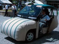 Японские студенты придумали автомобиль-матрас