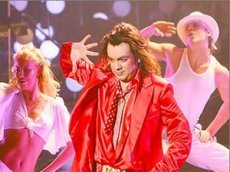 Киркоров отлупил поклонницу по лицу