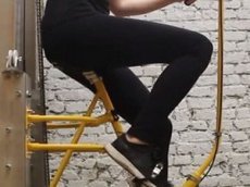 Девушка придумала альтернативу лестницам и лифтам