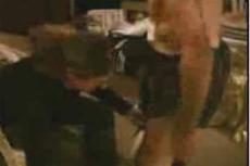 Самый старый стриптизер в мире шокирует поклонниц